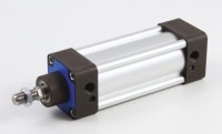 válec ISO15552 D063x0500 s kovovými škrabkami m PSC063.0500.00